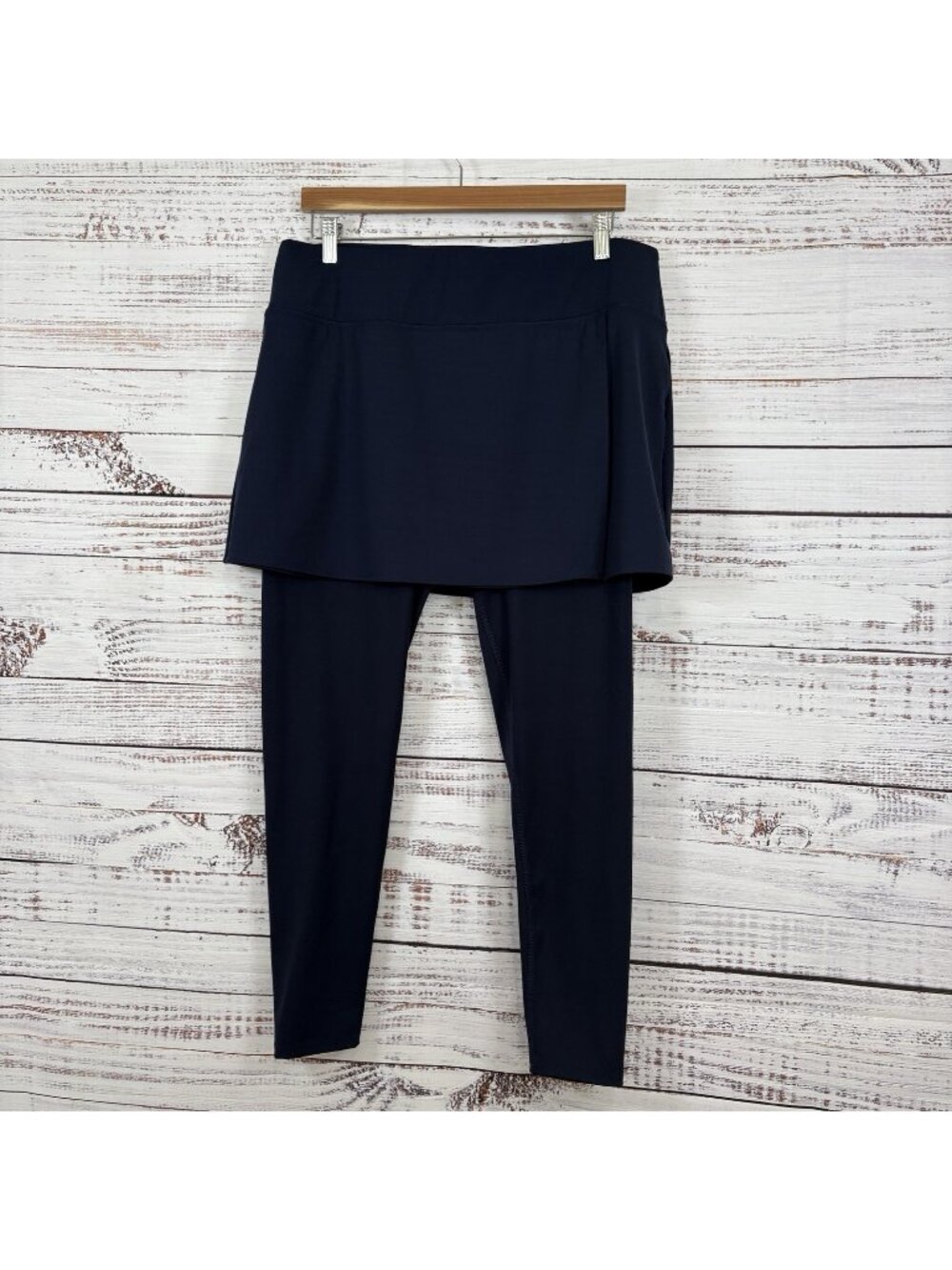 Tommy Bahama Everyday Active Navy Skort Leggings